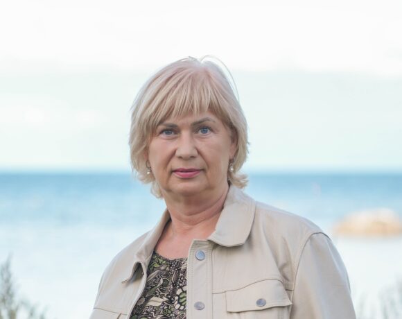 OOTAMATU NELJA-AASTANE SEIKLUS | Kui ettevõtja sattus poliitika lavale